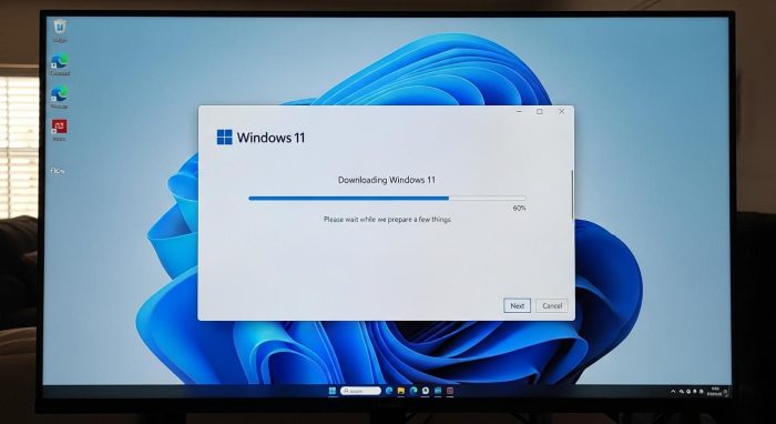 Windows 11 25H2 アップデートができない場合に利用するメディア作成ツールの画面。